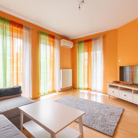 M36 Mester Apartment Boedapest Buitenkant foto